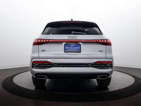Used 2025 Audi Q5 Premium Plus w/ Premium Plus AWD/4WD image 22