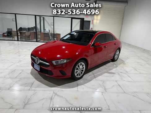 Used 2019 Mercedes-Benz A 220 4MATIC image 1