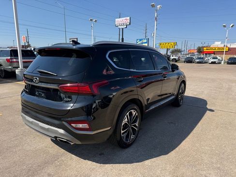 Used 2019 Hyundai Santa Fe SEL w/ Cargo Package image 9