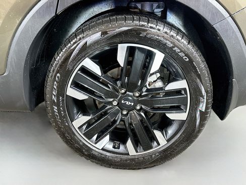 Used 2025 Kia Telluride SX FWD image 33
