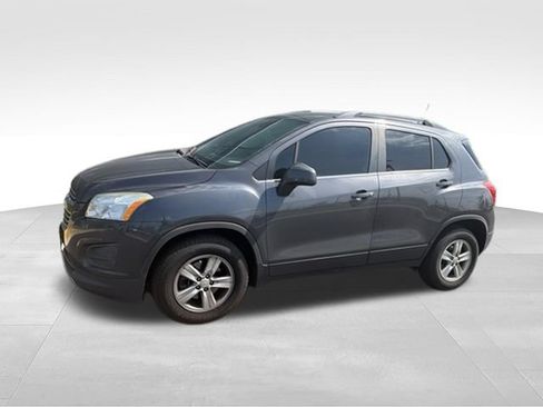 Used 2016 Chevrolet Trax LT AWD/4WD image 1