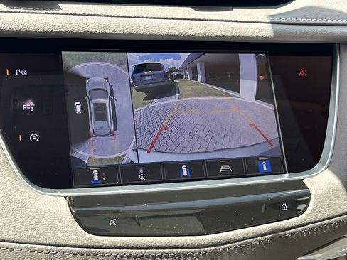 New 2026 Cadillac XT5 Premium Luxury FWD image 23