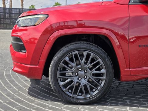 Used 2022 Jeep Compass Limited w/ (RED) Package AWD/4WD image 12