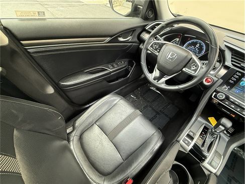 Used 2019 Honda Civic EX-L image 8