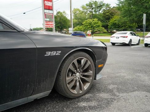 Used 2014 Dodge Challenger SRT8 Core RWD image 18