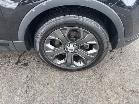 Used 2018 Ford Explorer Sport image 51