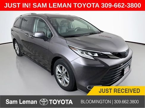 Used 2023 Toyota Sienna Limited AWD/4WD image 1
