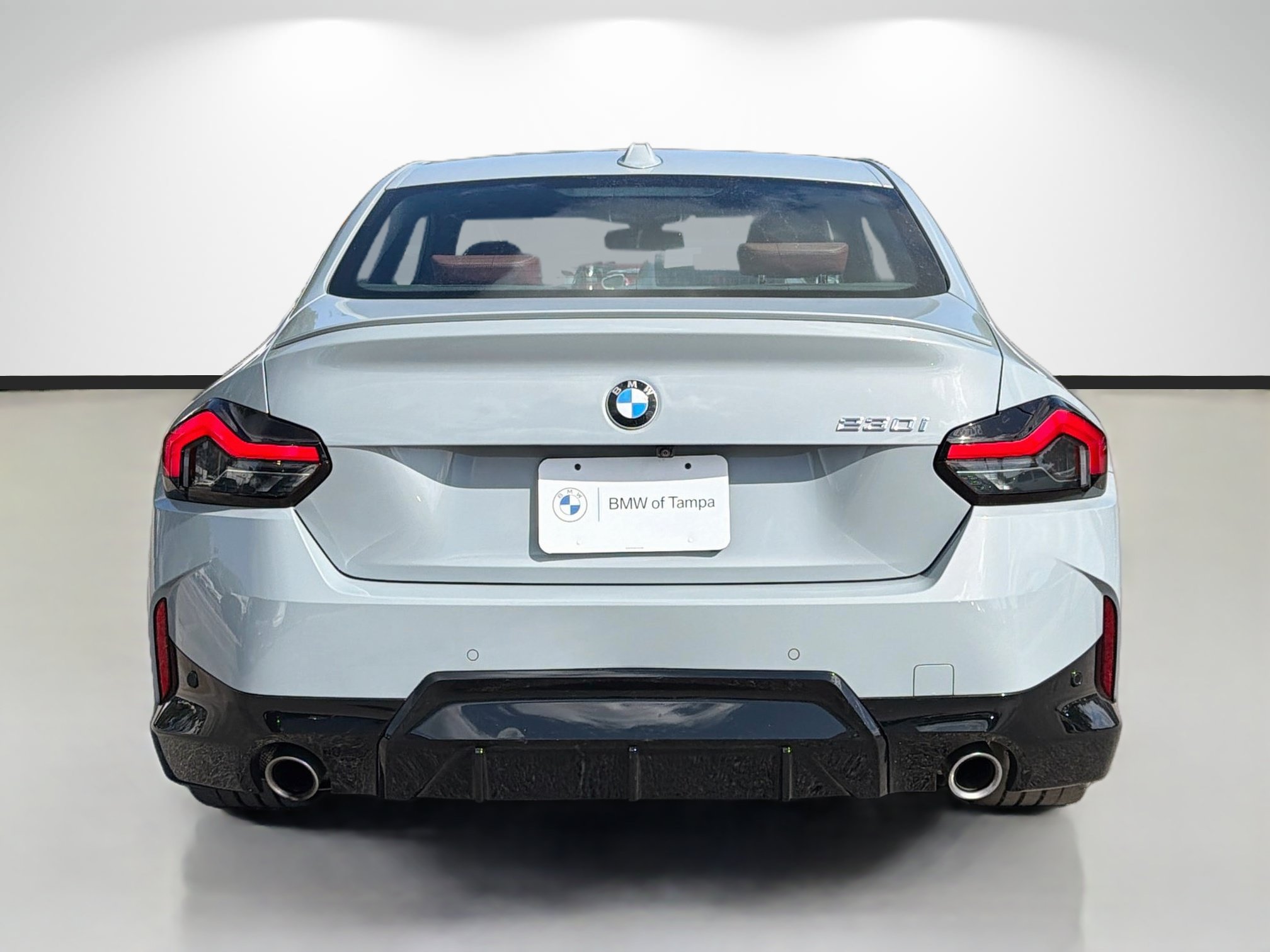 Used 2024 BMW 230i Coupe w/ M Sport Package RWD image 4