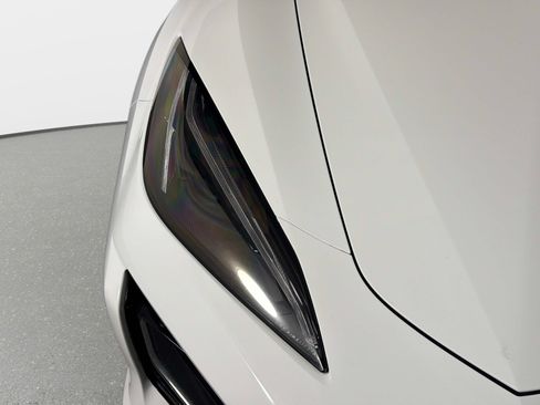 Used 2025 Chevrolet Corvette Z06 RWD image 9