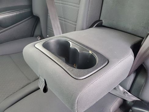 Certified 2019 Kia Sorento S image 8