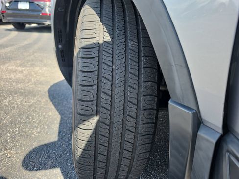 Used 2020 Honda CR-V EX-L image 29