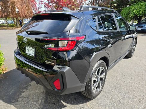 Used 2025 Subaru Crosstrek 2.0i Premium AWD/4WD image 4