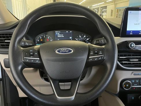 Used 2020 Ford Escape SE FWD image 15