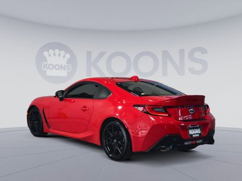 Used 2022 Toyota GR86 Premium image 8