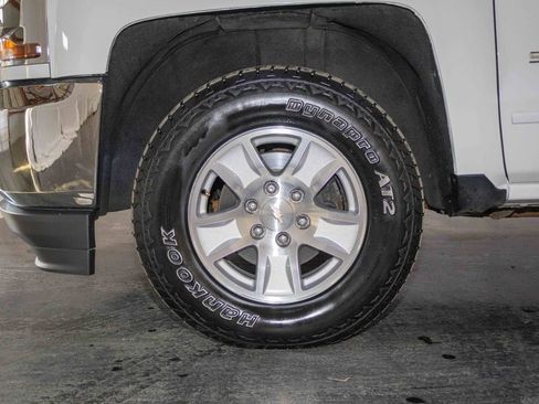 Used 2018 Chevrolet Silverado 1500 LT w/ All Star Edition image 8