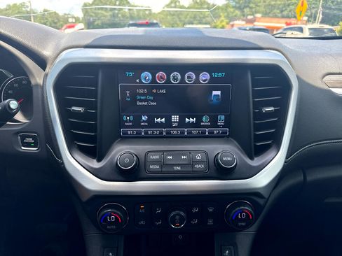 Used 2019 GMC Acadia SLT image 10