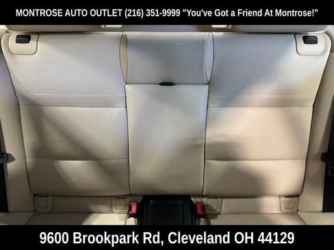 Used 2011 BMW 335i Convertible image 25