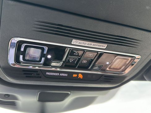 Used 2023 Lincoln Aviator Grand Touring w/ Equipment Group 301A AWD/4WD image 25