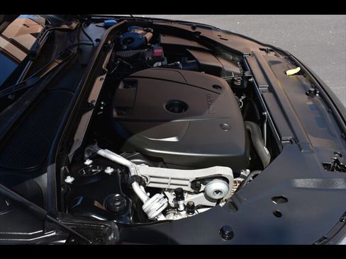 Used 2017 Volvo S90 T5 Momentum w/ Vision Package FWD image 42