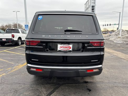 Used 2022 Jeep Wagoneer Series II image 6