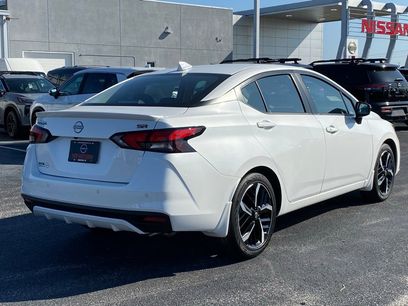 New 2025 Nissan Versa SR w/ Trunk Package