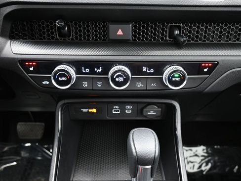 Certified 2025 Honda CR-V EX image 45