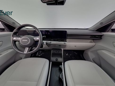 Used 2024 Hyundai Kona SEL FWD image 26