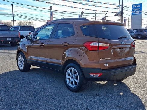 Used 2020 Ford EcoSport SE w/ SE Convenience Package image 4