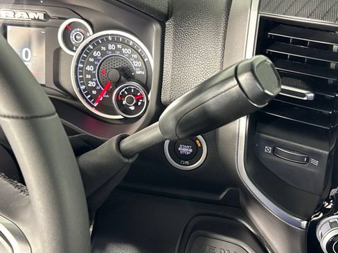 Certified 2026 RAM 2500 Big Horn AWD/4WD image 31