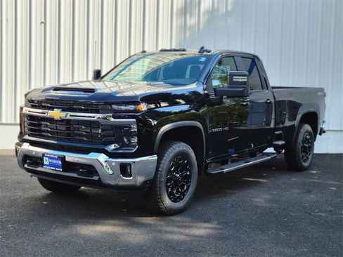 New 2025 Chevrolet Silverado 3500 LT w/ Safety Package image 7
