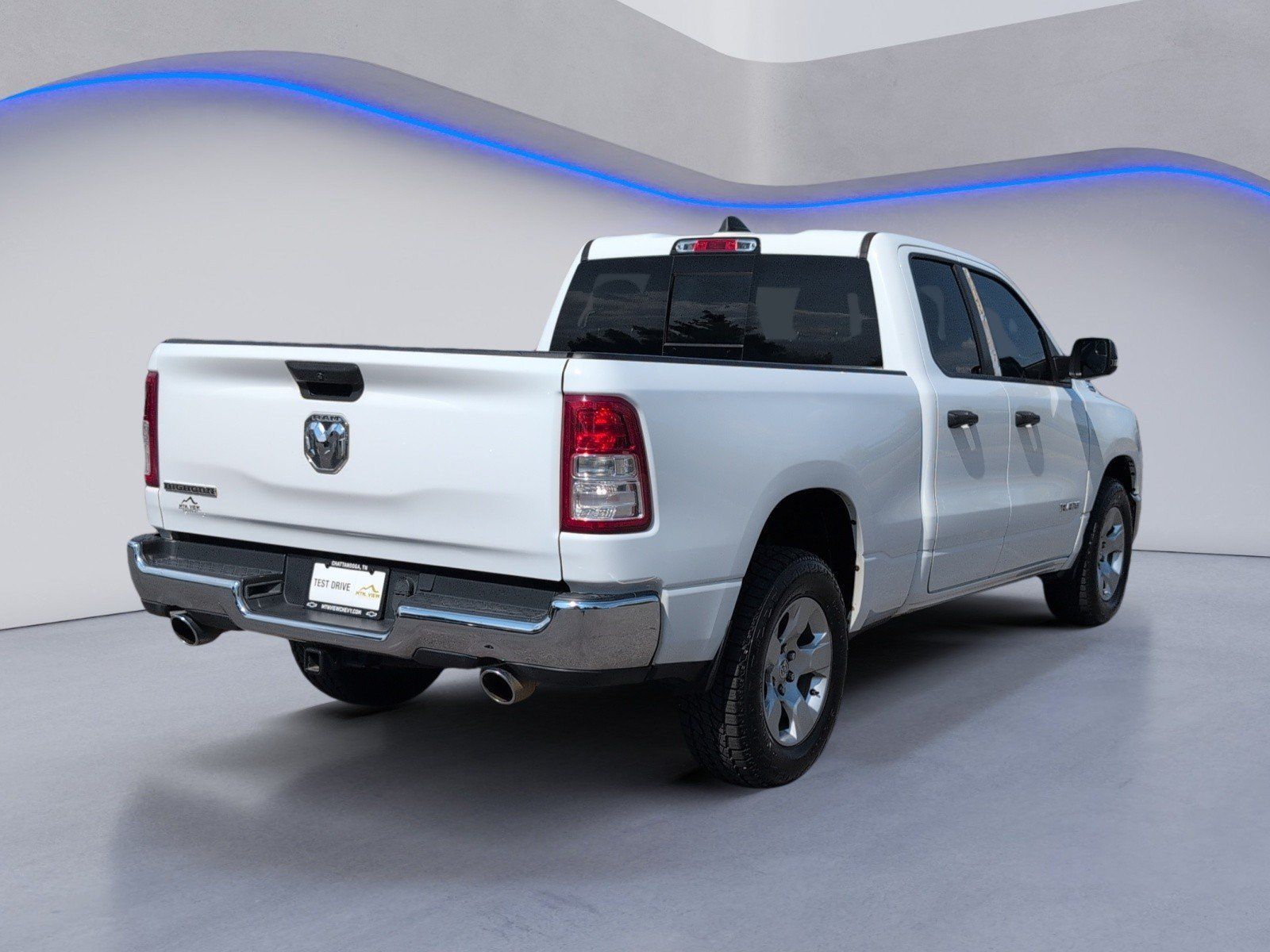 Used 2023 RAM 1500 Big Horn RWD image 9