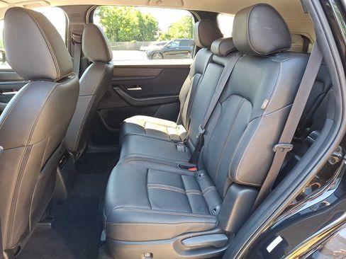 Used 2024 MAZDA CX-90 3.3 Turbo w/ Select Package AWD/4WD image 8