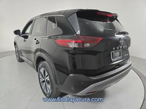Used 2023 Nissan Rogue SV image 4
