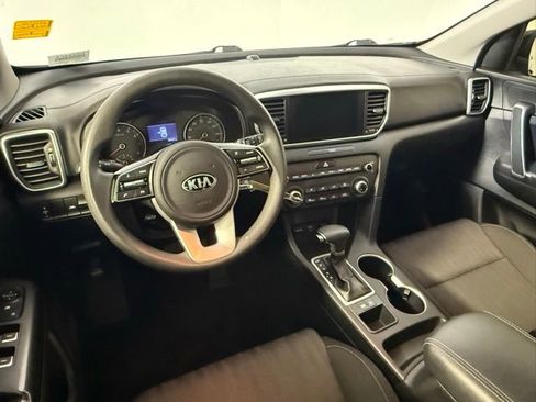 Used 2022 Kia Sportage LX image 39