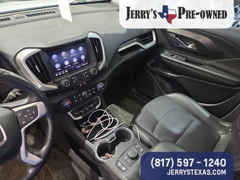 Used 2022 GMC Terrain SLT w/ Elevation Edition FWD image 12