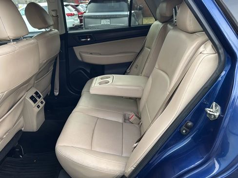 Used 2015 Subaru Outback 3.6R Limited image 11