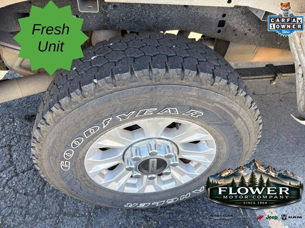 Used 2021 Ford F250 XL w/ STX Appearance Package AWD/4WD image 11