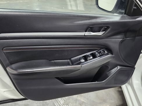 Used 2023 Nissan Altima 2.0 SR image 27