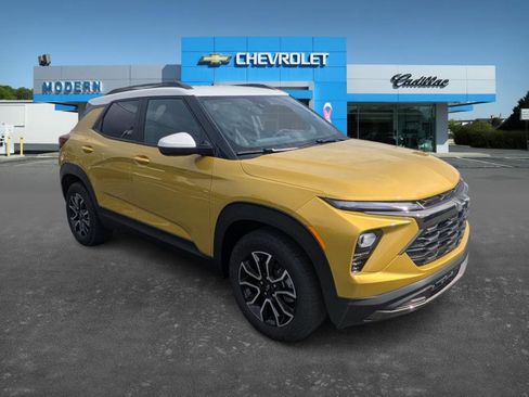 New 2025 Chevrolet TrailBlazer ACTIV w/ Driver Confidence Package image 3