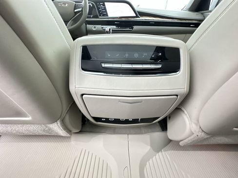 Used 2021 Cadillac Escalade ESV Premium Luxury Platinum w/ LPO, Radiant Package image 22