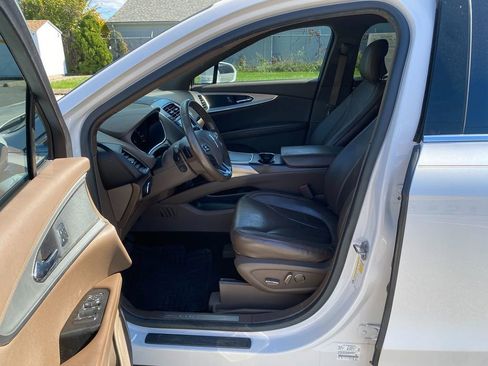 Used 2016 Lincoln MKX Reserve w/ Cargo Utility Package image 12