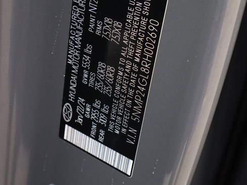 Certified 2024 Hyundai Santa Fe SEL FWD image 21
