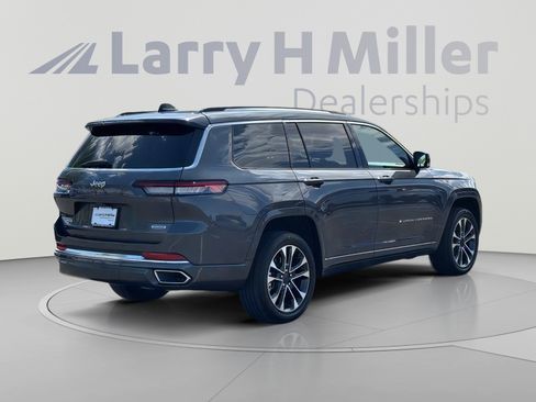 Used 2023 Jeep Grand Cherokee L Overland AWD/4WD image 5