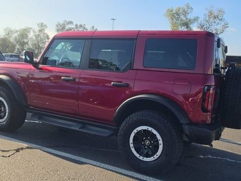 Used 2025 Ford Bronco Badlands AWD/4WD image 3