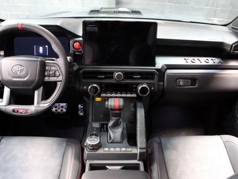 Used 2025 Toyota Tacoma TRD Pro image 38