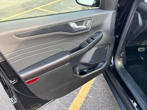 Used 2024 Ford Escape ST-Line w/ Tech Pack #1 AWD/4WD image 22