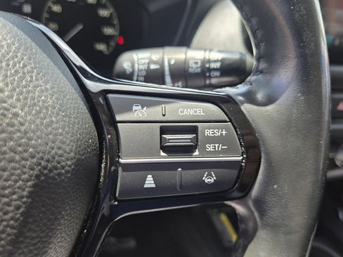 Certified 2024 Honda HR-V EX-L image 25