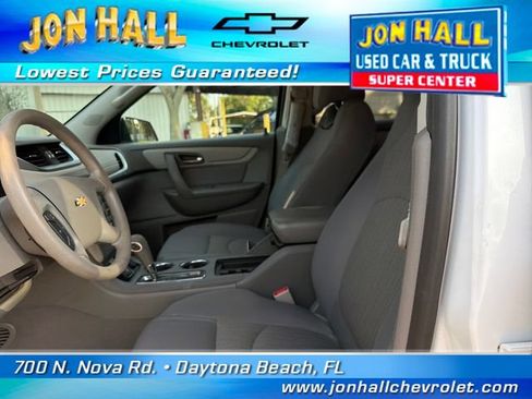 Used 2016 Chevrolet Traverse LS FWD image 16