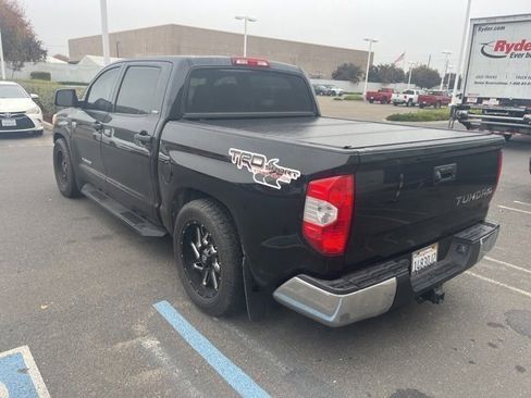 Used 2017 Toyota Tundra SR5 image 7