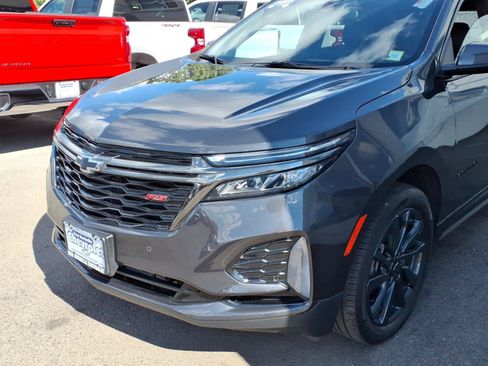 Used 2023 Chevrolet Equinox RS w/ LPO, Floor Liner Package AWD/4WD image 7